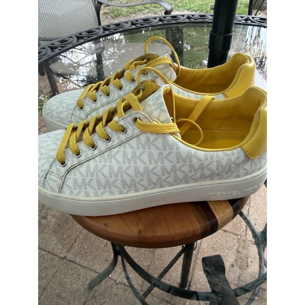 MICHAEL KORS MK LOGO WOMENS LOW TOP LACE UP SNEAKERS WHITE YELLOW RUBBER